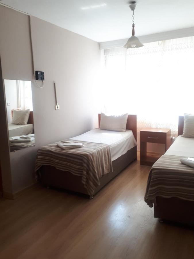 Ulubat Castle Hotel Istanbul Bagian luar foto