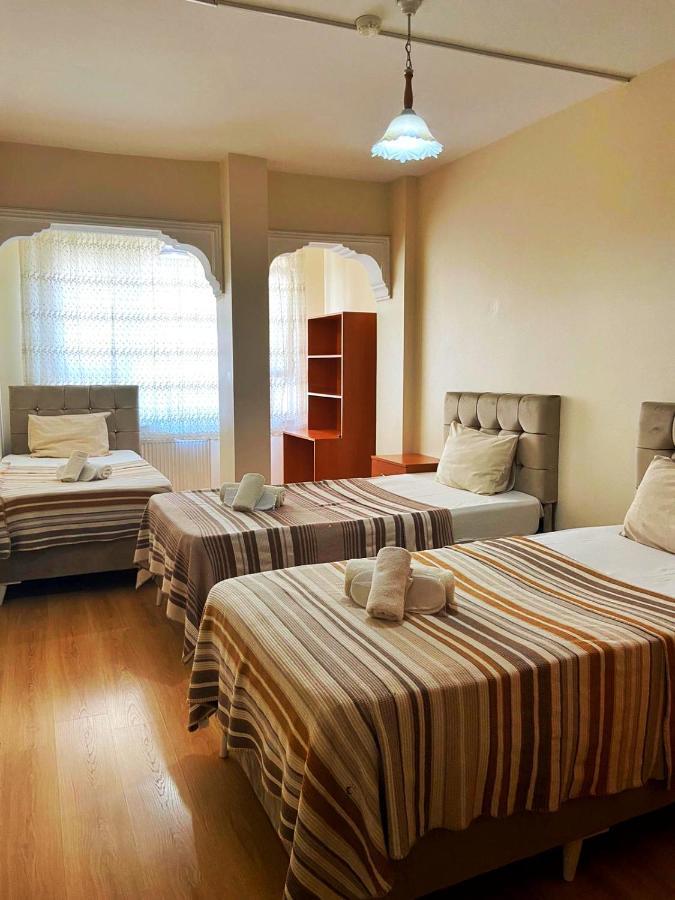 Ulubat Castle Hotel Istanbul Bagian luar foto